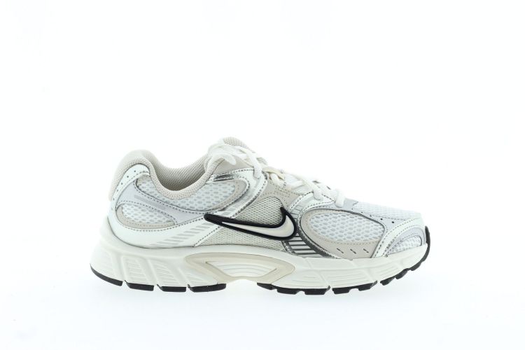 NIKE Sneaker Beige