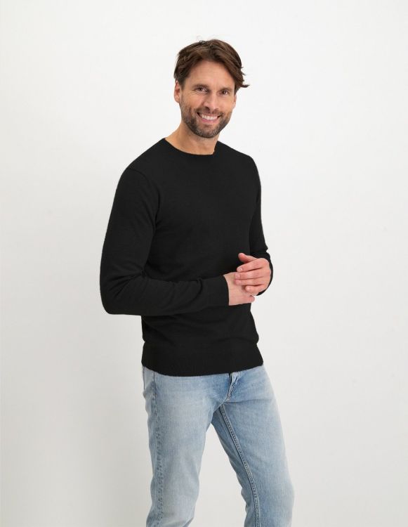 SAINT STEVE Pulls Zwart